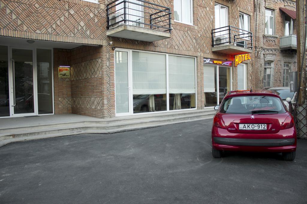 Hotel Feri 第比利斯 外观 照片